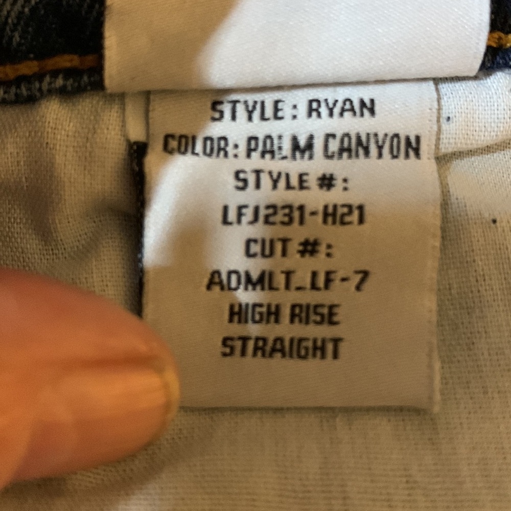 Lovers and Friends Ryan High Rise Straight, NWT, Distressed sustainable Denim - Picture 9 of 13